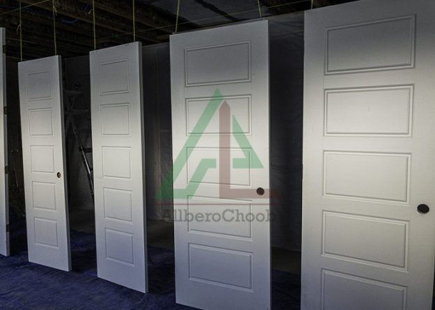 رنگ مناسب برای درب چوبی رنگ مناسب برای درب چوبی