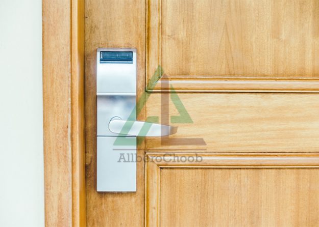 قیمت درب تمام چوب راش